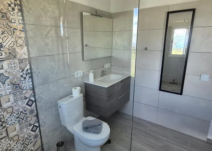 펜션 Cozy House With Terrace And Beautiful Ocean Views *