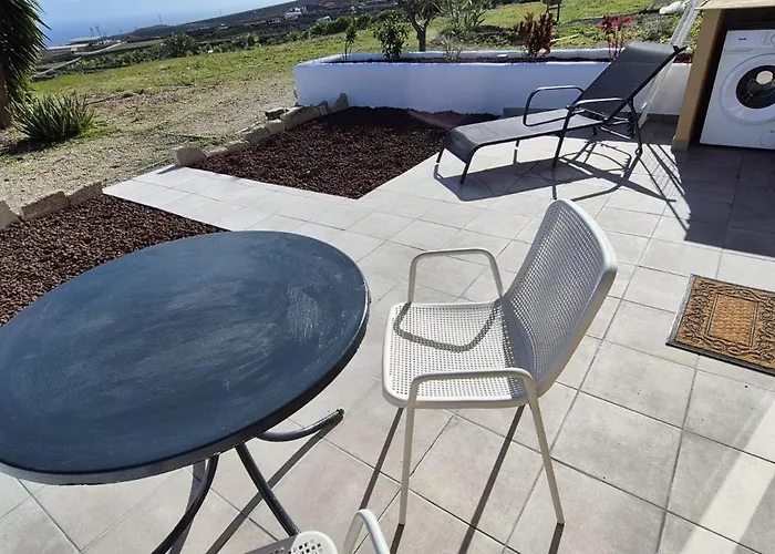 Cozy House With Terrace And Beautiful Ocean Views *